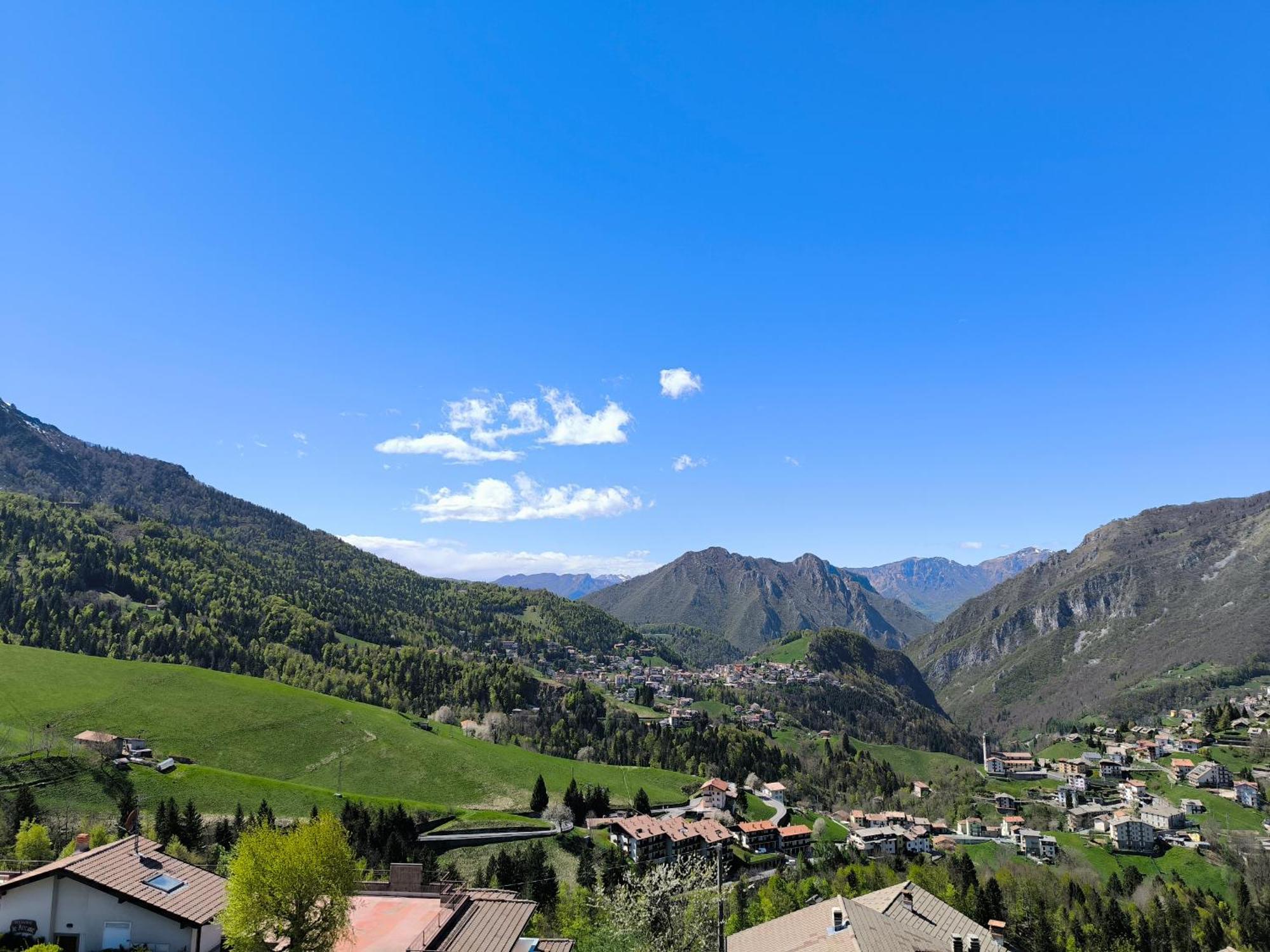 Atelier Della Montagna Bed & Breakfast Zambla Alta Екстериор снимка